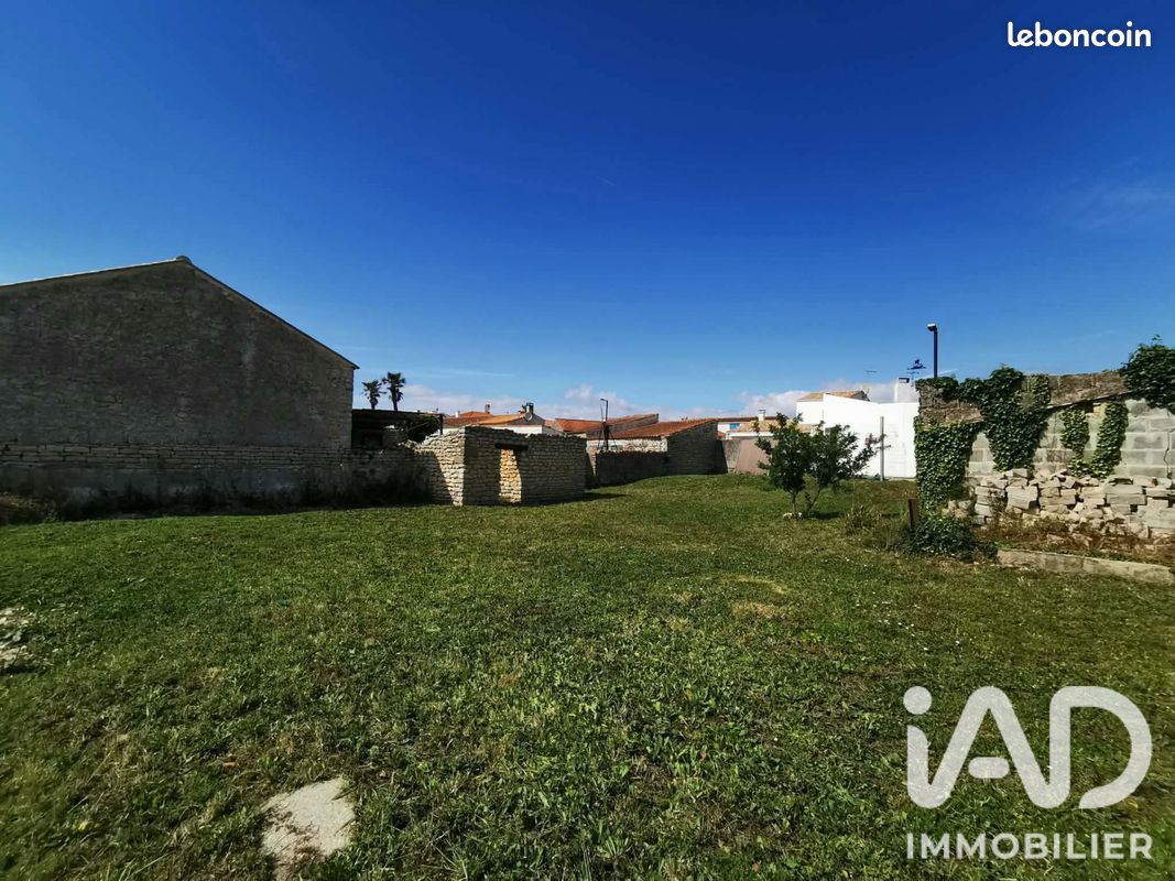 Terrain 355 m² · à La Brée-les-Bains · 355 m² · 117 000 €