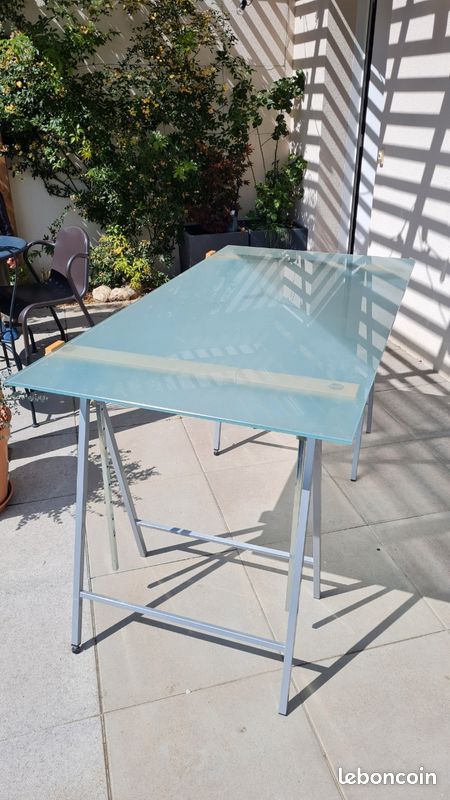 Bureau tréteaux et plaque de verre (image 3)