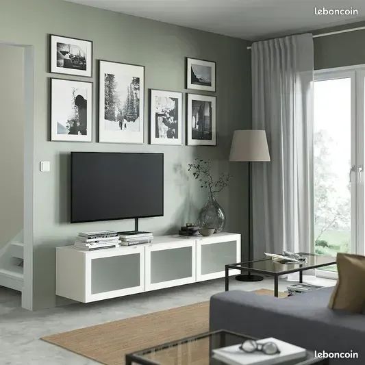 MEUBLE TV OU SURMEUBLE BESTA IKEA 3 PORTES VITRÉE OPAQUES GLASSVIK BLANCHE 180x41x38 160 TRÈS BON ÉTAT (image 2)