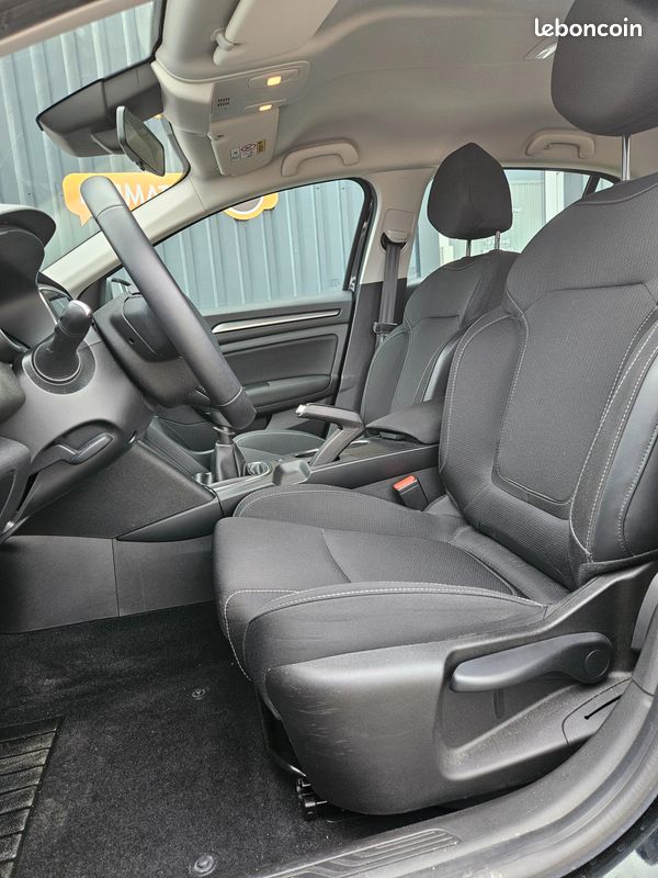 RENAULT Megane 1.0 TCE 115 BUSINESS (image 13)