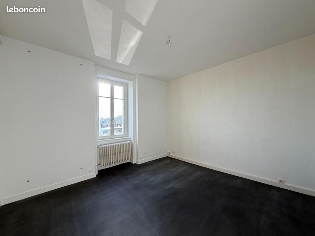 Appartement 2 pièces 32 m² · à Limoges · 32 m² · 370 €