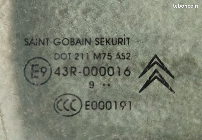 Vitre avant droite (coté passager) Citroën C4 Picasso 2006-2013 (image 2)