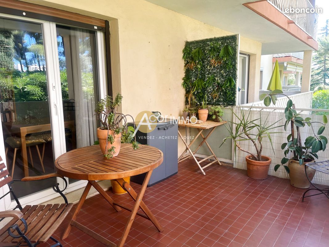 Appartement 4 pièces 75 m² · à Sanary-sur-Mer · 75 m² · 499 000 €