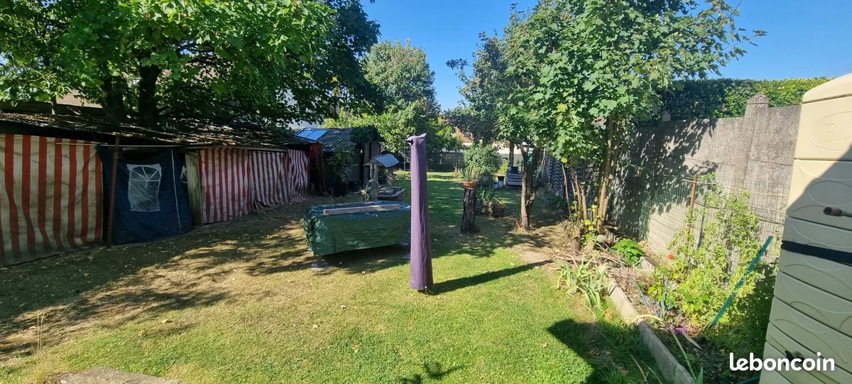Maison 6 pièces 130 m² · à Ballainvilliers · 130 m² · 329 000 €
