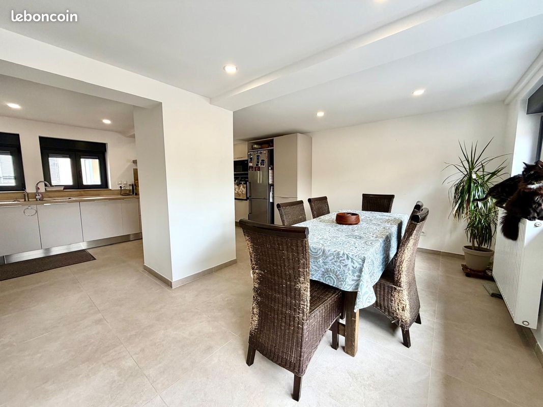 Appartement 4 pièces 117 m² · à Mulhouse · 117 m² · 173 250 €