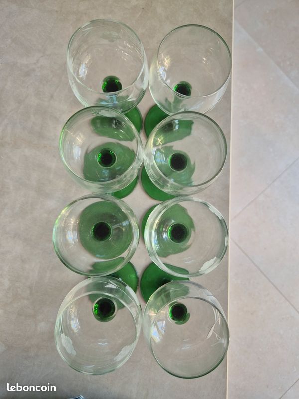Verres à pied vert d'Alsace (image 3)