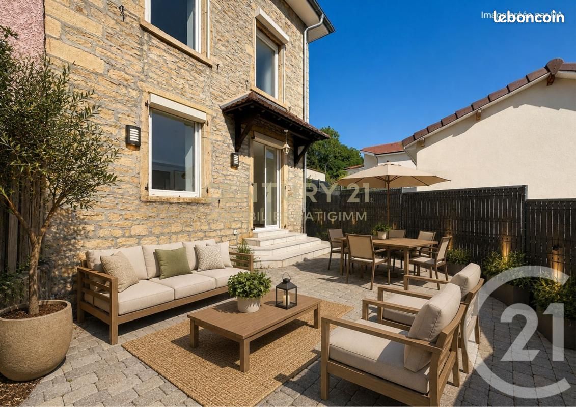 Maison 4 pièces 111 m² · à Bourgoin-Jallieu · 111 m² · 309 000 €
