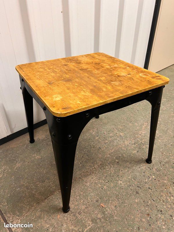 Jolie table basse industrielle effet vintage rivet indus bois & metal stable (image 1)