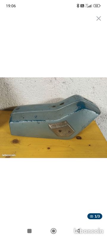 Cache de réservoir Peugeot 105 (image 3)