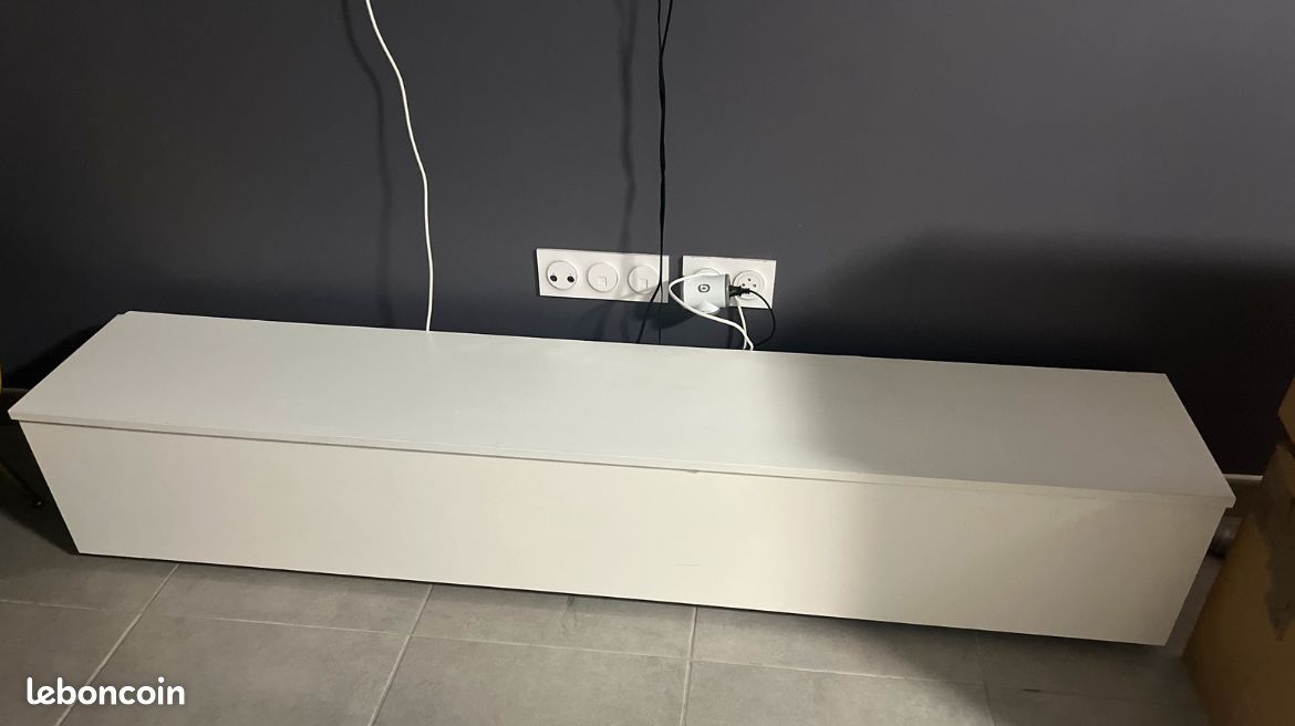 Meuble télé (image 1)