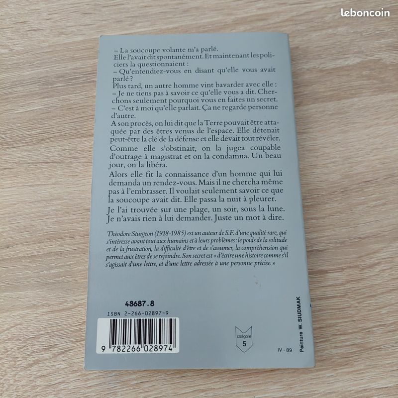 Livre format poche de Théodore Sturgeon : Les songes superbes (image 2)