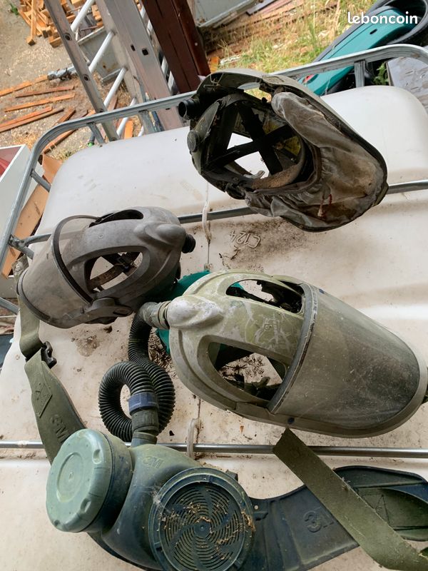 Masques alimenté ventilé 3M tête entière (image 1)