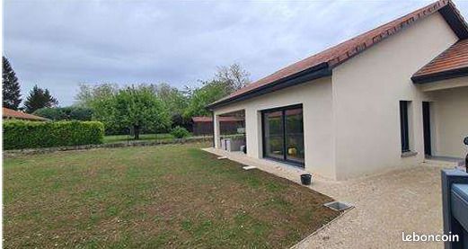 Maison 4 pièces 120 m² · à La Chapelle-de-la-Tour · 120 m² · 1 500 €/mois
