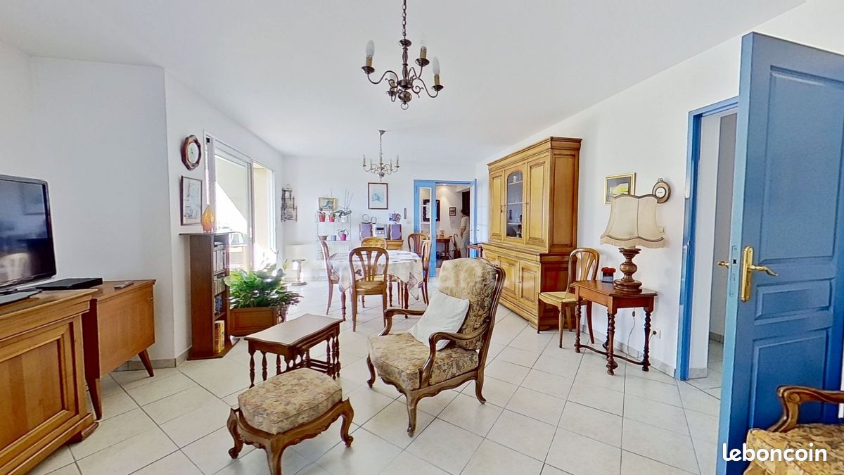Appartement 4 pièces 107 m² · à Louviers · 107 m² · 223 000 €