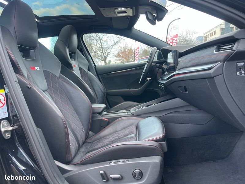Skoda Octavia Combi 2.0 TDI 200ch RS DSG7. Toit Panoramique / Audio Surround Canton / Attelage / Pack RS (image 6)