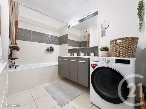 Appartement 4 pièces 76 m² — 9