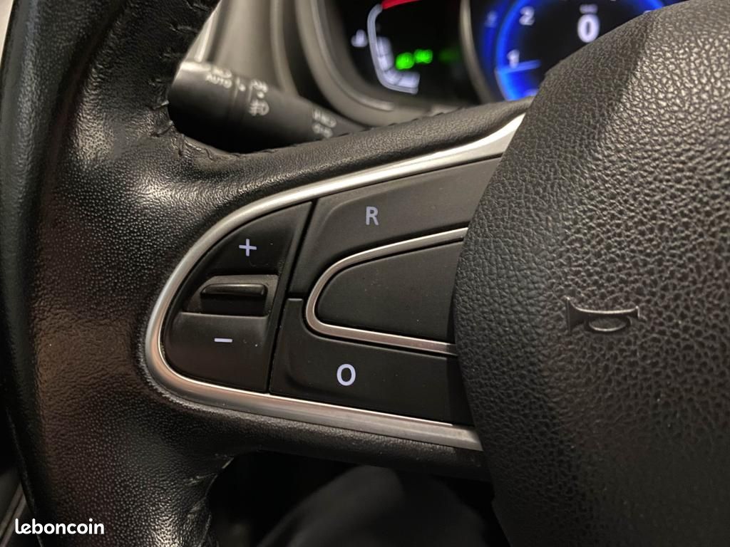 RENAULT SCENIC 1.2 TCe 115 Energy ZEN / CAMERA DE RECUL (image 25)