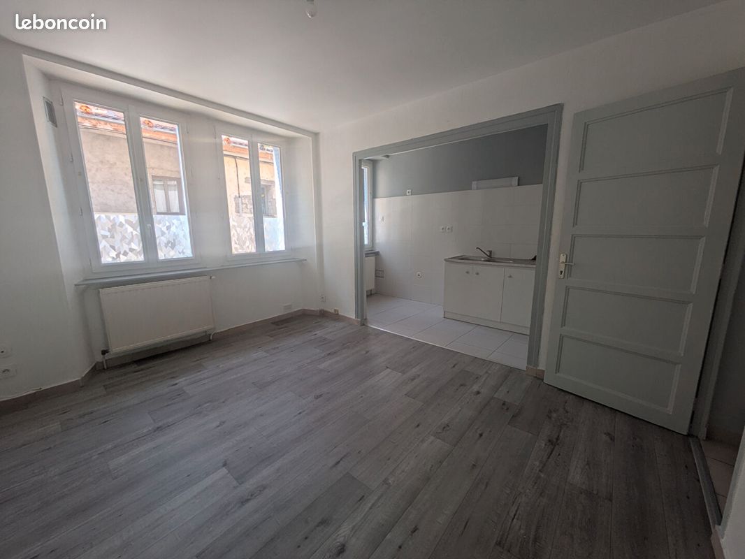 Appartement 3 pièces 47 m² · à Bourg-de-Péage · 47 m² · 495 €