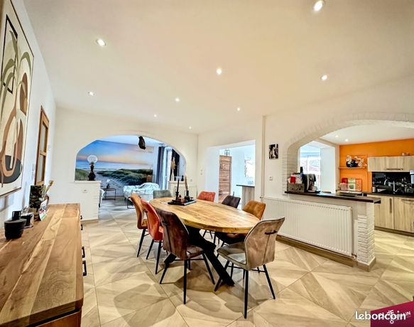 Maison 8 pièces 180 m²