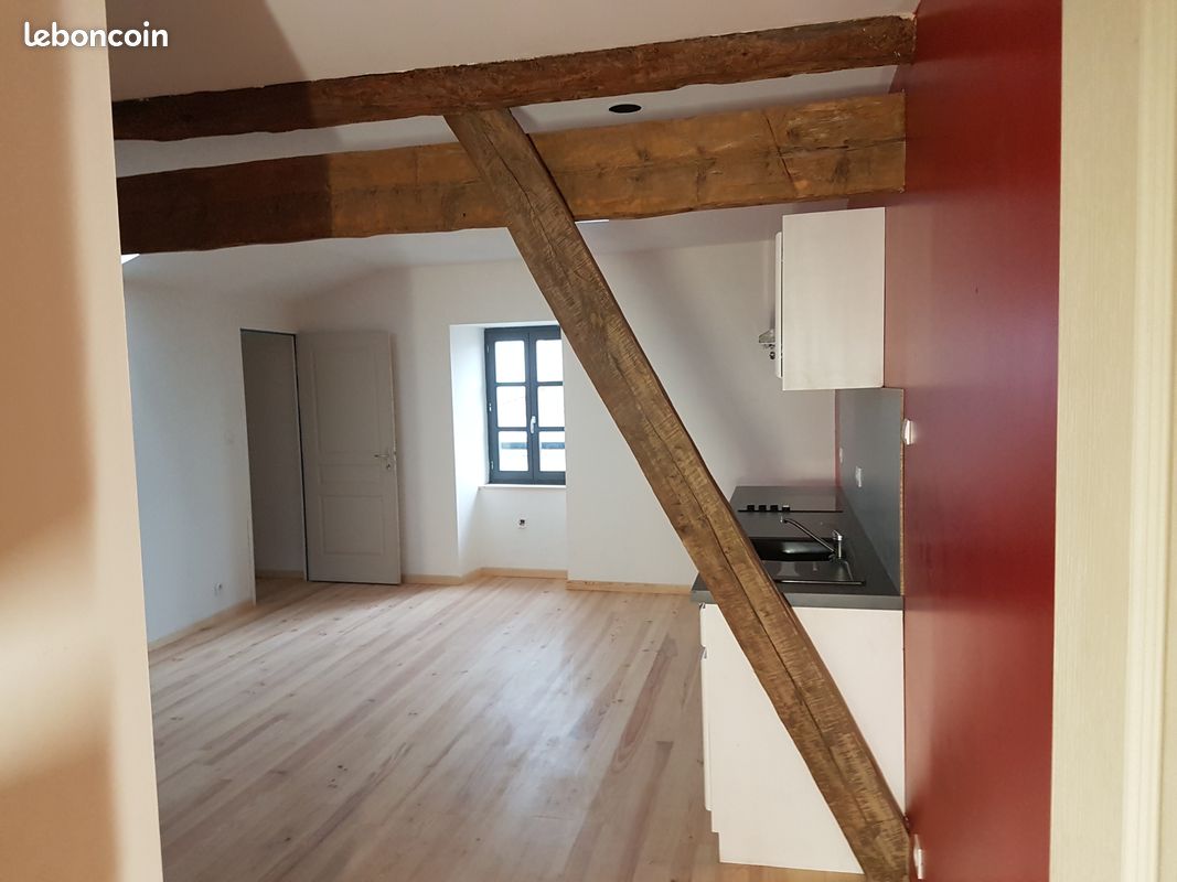 Appartement 3 pièces 50 m² · à Aubenas · 50 m² · 540 €/mois