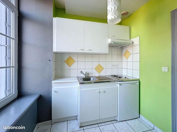 Studio 1 pièce 24 m²