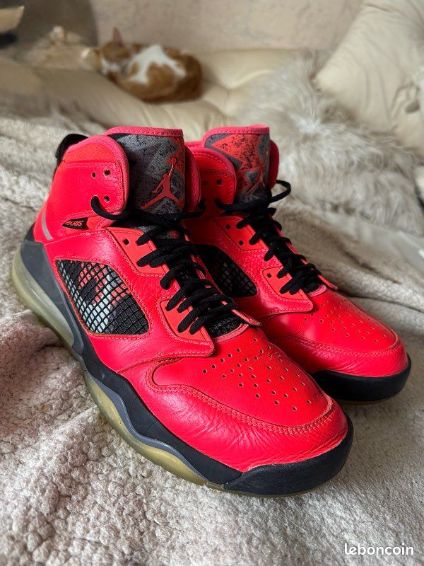 Cn2218 600 Air Jordan Mars 270 Psg Basket Jordan Mars 270 Paris