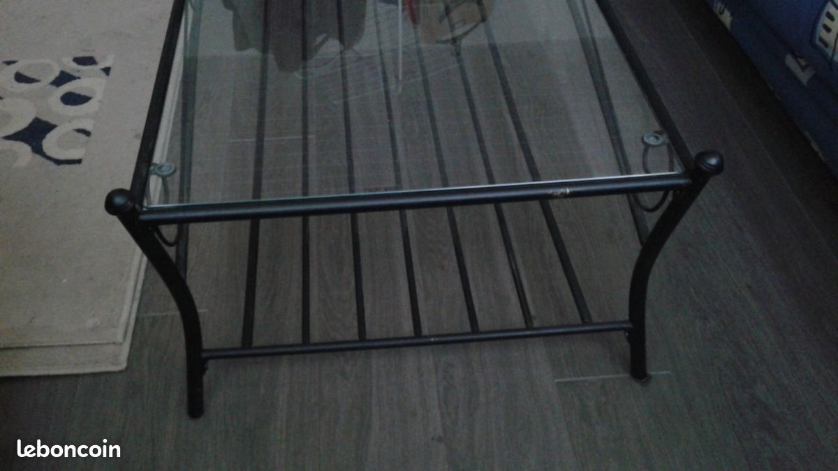 Table salon (image 1)