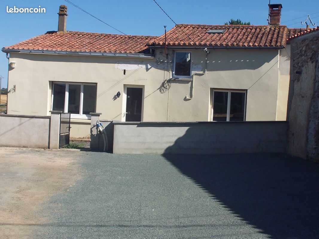 Maison 5 pièces 85 m² · à Antigny · 85 m² · 115 000 €