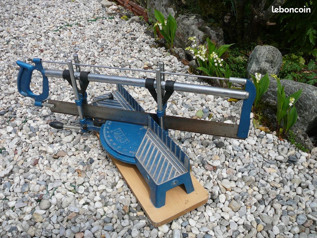 Scie à Onglets Satnley Tb état - Bricolage