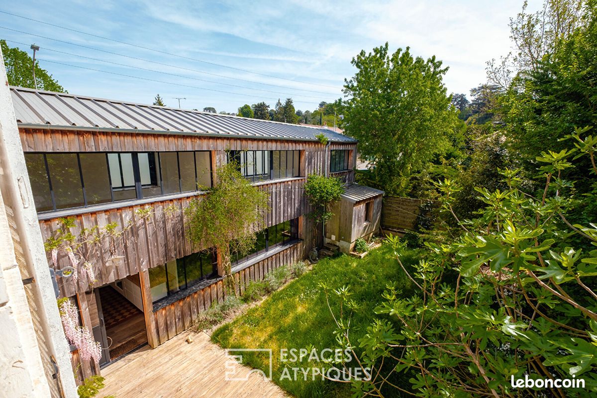 Maison 9 pièces 240 m² · à Poitiers · 240 m² · 475 000 €