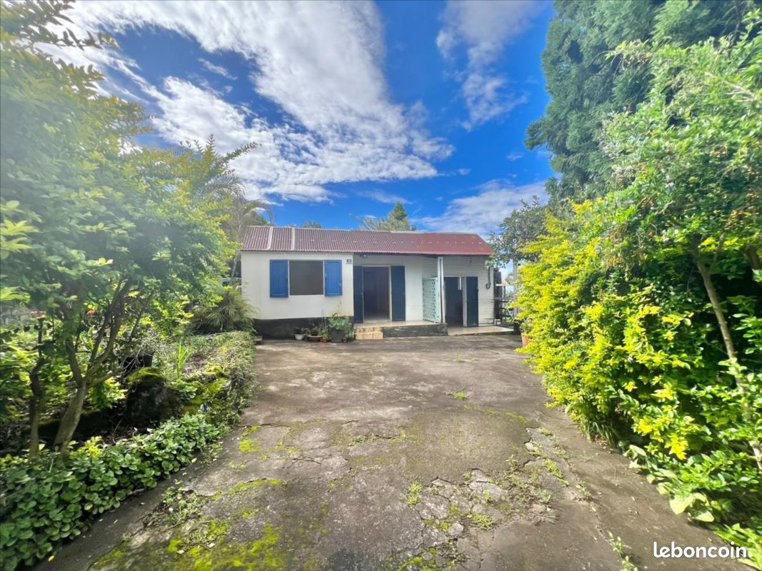 Maison 4 pièces 96 m² · au Tampon · 96 m² · 215 000 €