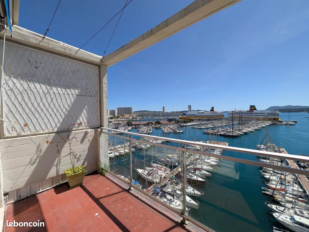 Appartement 1 pièce 23 m² · à Toulon · 23 m² · 560 €