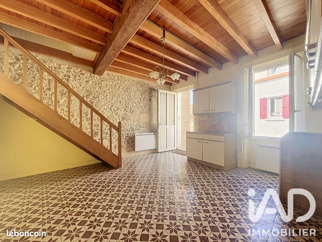 Maison 3 pièces 91 m² · à Sery · 91 m² · 67 000 €
