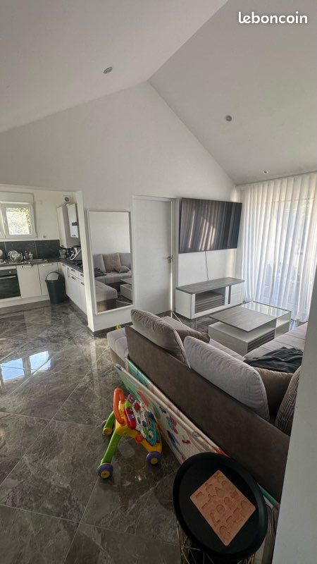 Appartement 3 pièces 60 m² · à La Roche-sur-Foron · 60 m² · 1 600 €/mois