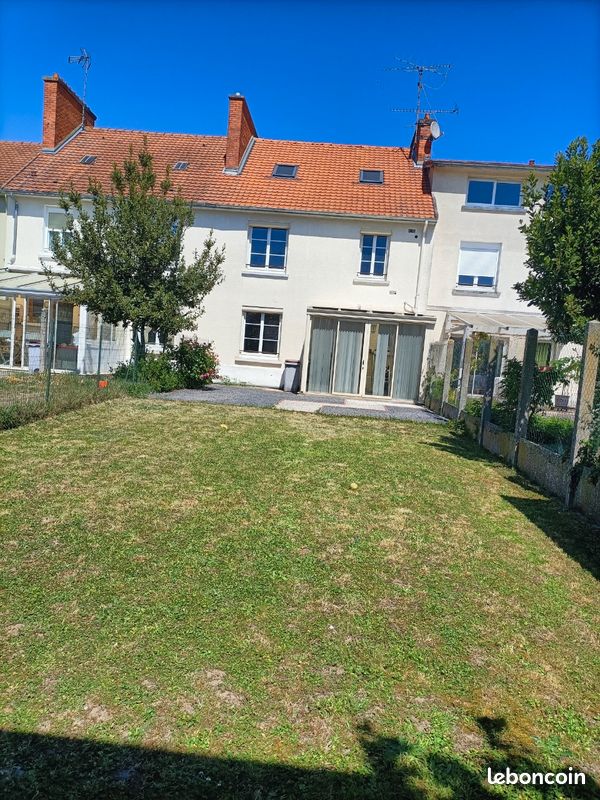 Maison 5 pièces 98 m² · à Vitry-le-François · 98 m² · 129 000 €
