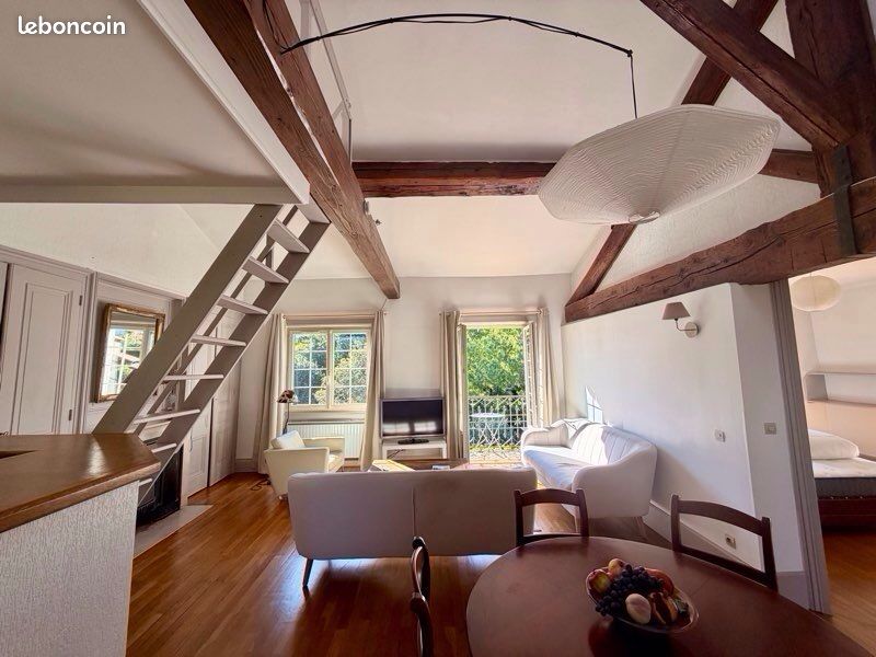 Appartement 3 pièces 70 m² · à Saint-Cyr-au-Mont-d'Or · 70 m² · 1 350 €/mois