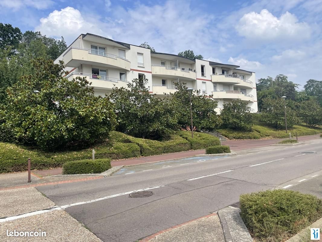 Appartement 2 pièces 57 m² · à Petit-Couronne · 57 m² · 128 000 €