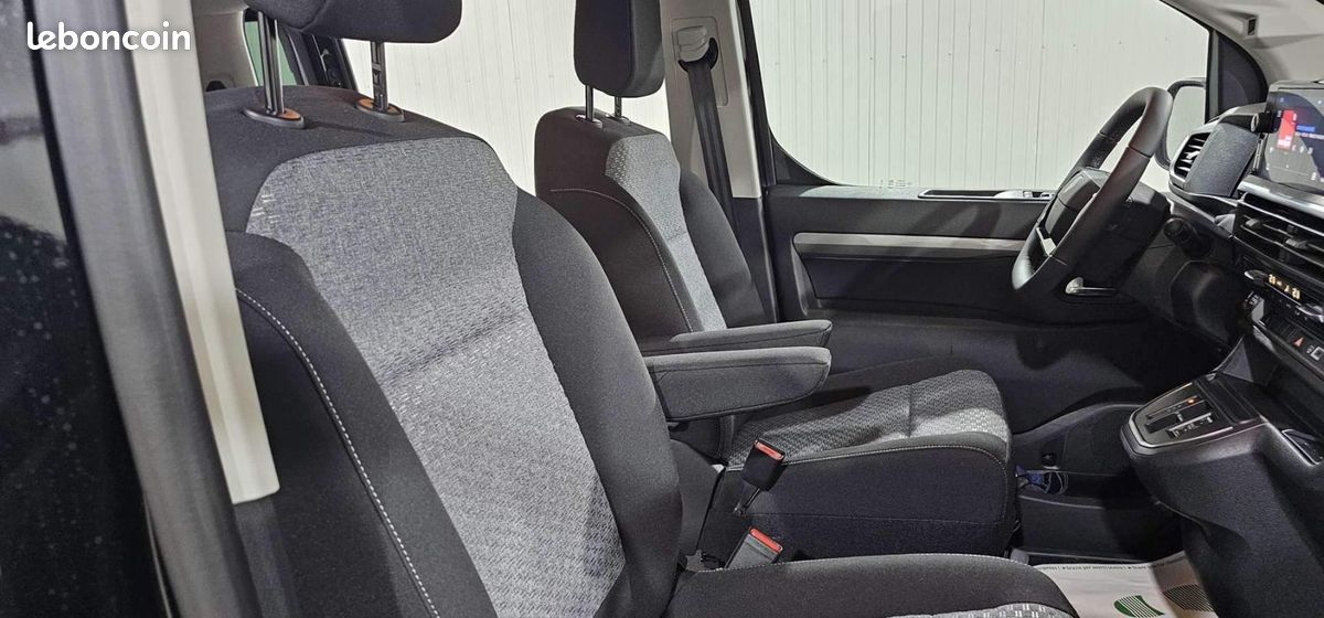Peugeot Traveller M 2.2 Diesel 180ch S&S EAT8 Business (image 15)