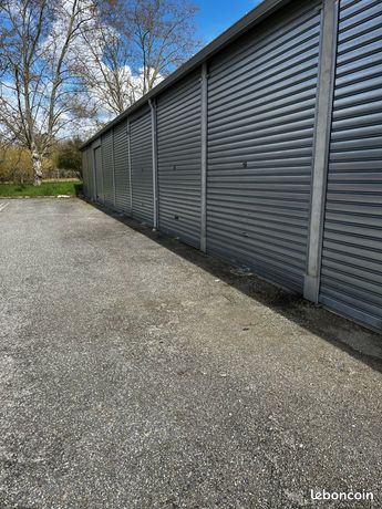 Garage petit dépôt