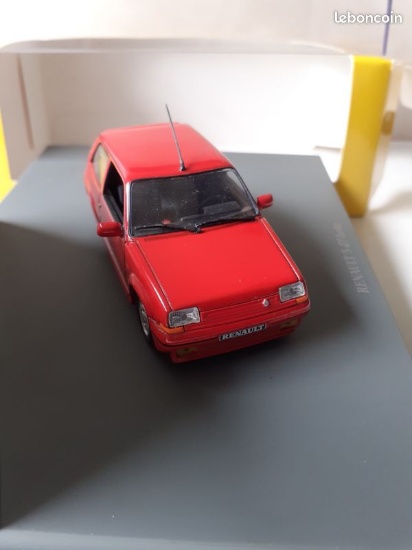 Renault 5 Turbo Europcar N°41 Gouhier – Universal Hobbies 1/43 – Occasion En Boîte
