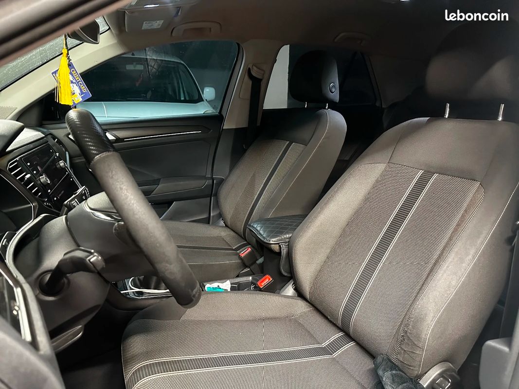 VOLKSWAGEN T-ROC 1.0 TSI 115 Start/Stop BVM6 Lounge 12580 (image 11)