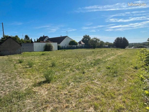 Beau terrain divisible et constructible
