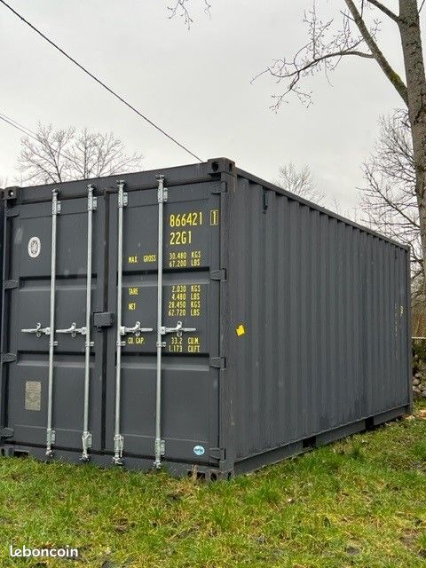 Container box (image 1)