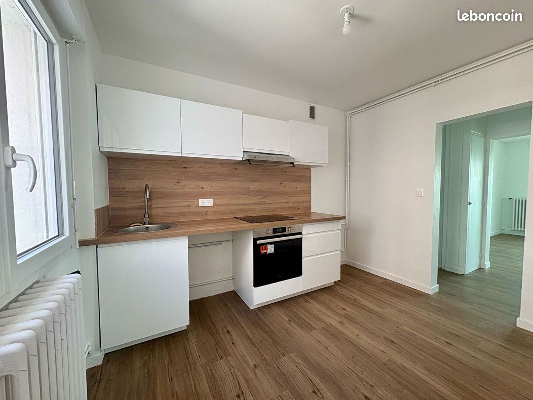 Appartement 2 pièces 52 m² · à Saint-Malo · 52 m² · 840 €
