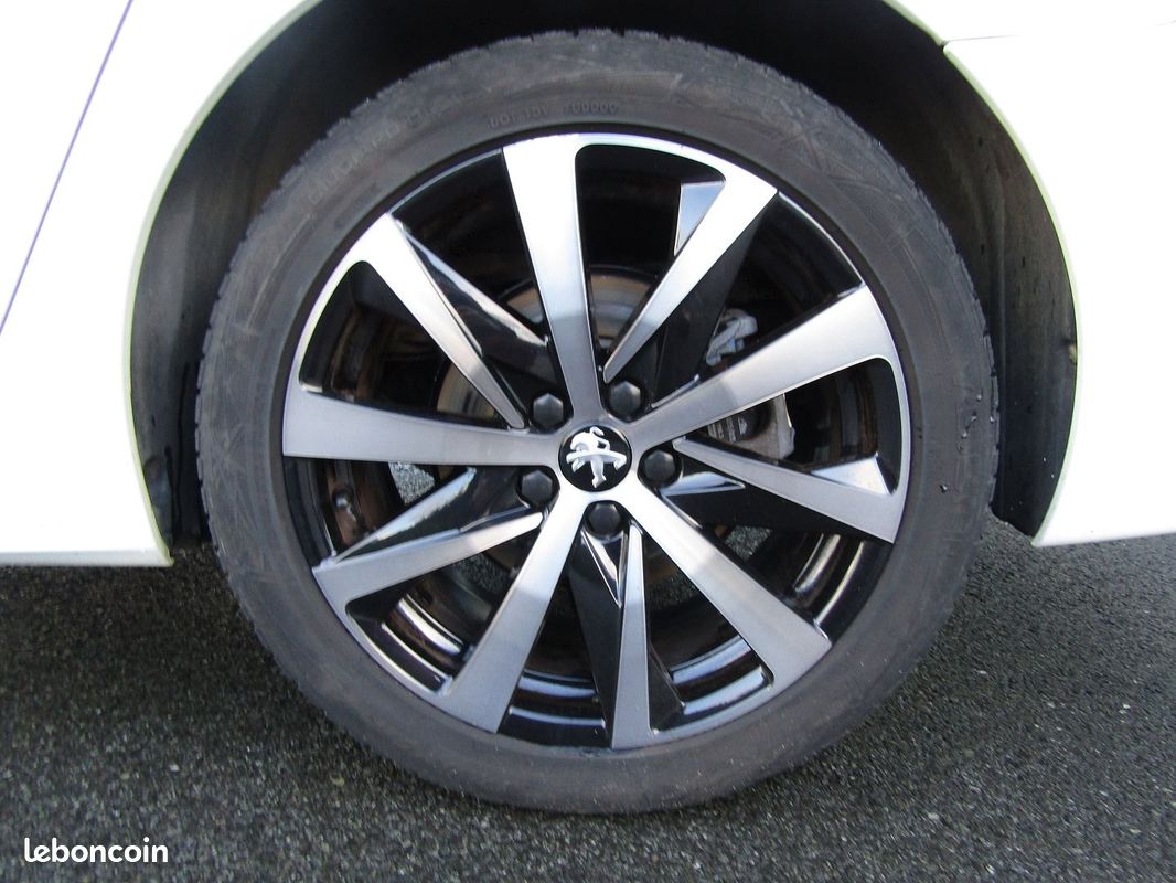 Peugeot 508 BLUEHDI 160CH S&S GT LINE EAT8 9CV (image 4)