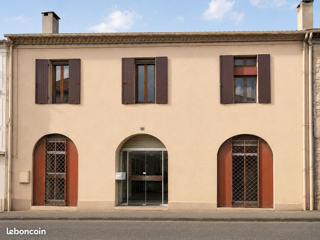 Local commercial 14 pièces 360 m² · à Mont-de-Marsan · 360 m² · 360 000 €