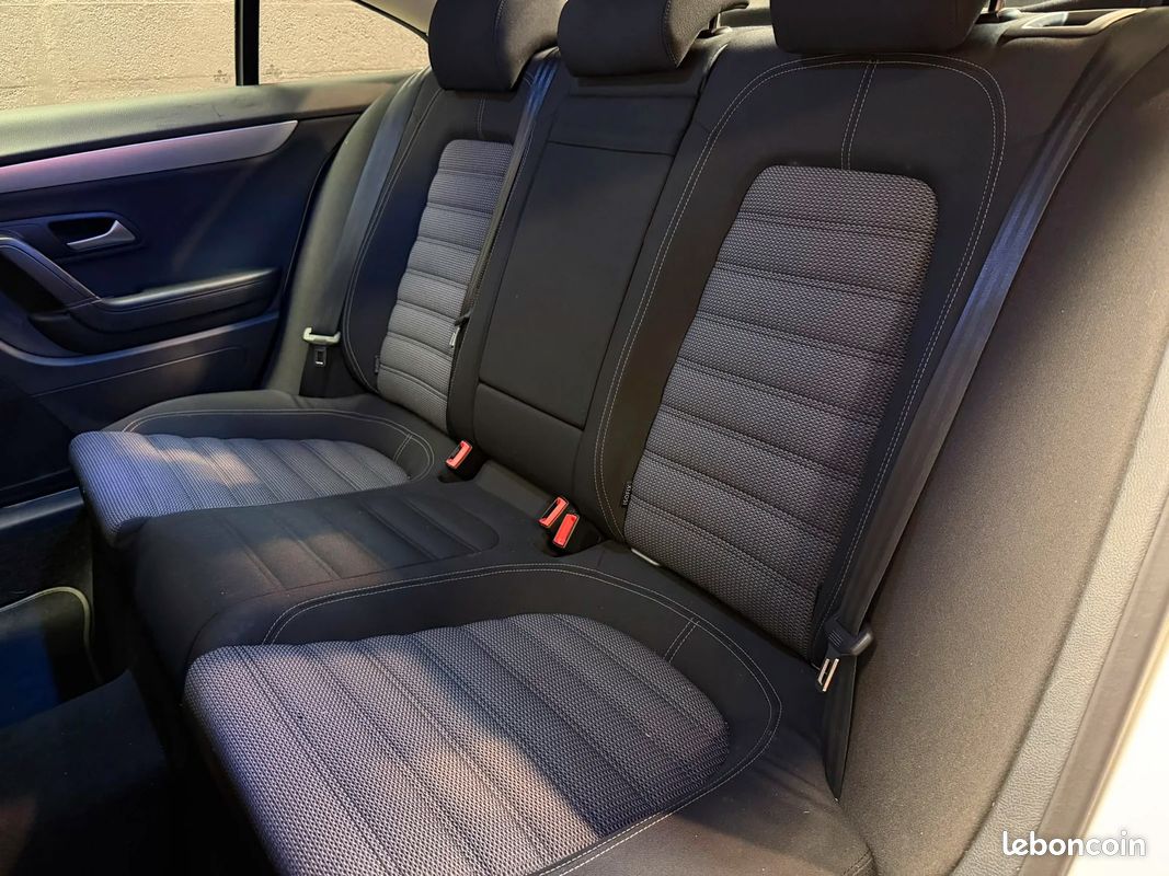 Volkswagen Passat CC 2.0 TDI 150ch BVM6 Business - Entretien à jour - Carplay - Embrayage et distribution Neuf - Radar AV/AR - Sièges électriques (image 17)