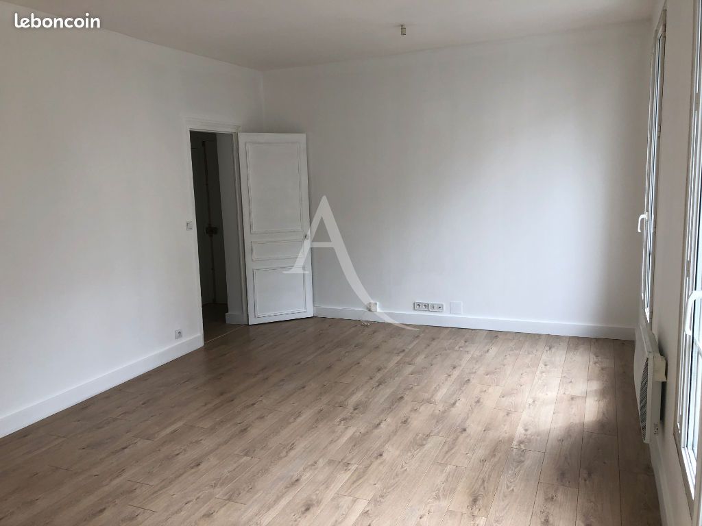 Appartement 2 pièces 47 m² · à Alfortville · 47 m² · 896 €/mois