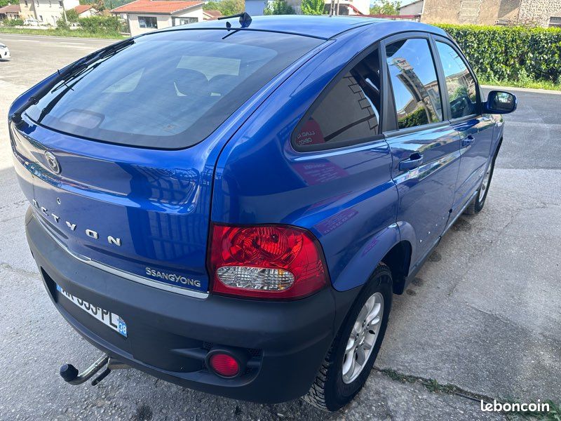 Ssangyong Actyon 2.0 XDI 141 cv 4x4 CONFORT ATTELAGE MOTEUR MERCEDES MOTEUR A CHAÎNE (image 5)
