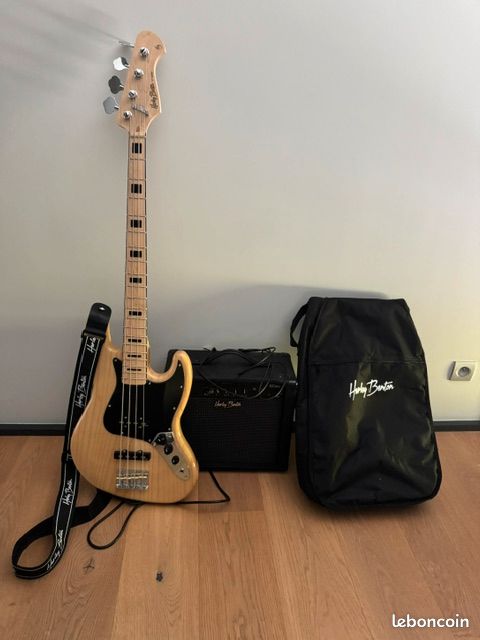 Guitare basse + ampli (image 1)